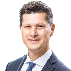 Dr. Paul Malek - Partner Clyde & Co