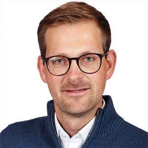 Bill Beuster - Senior Underwriter Cyber Financial Lines Large Commercial, Commercial Insurance Germany Zurich Gruppe Deutschland