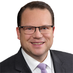 Martin Stenger - Director Sales, Business Development Insurance & Retirement Solutions DACH Franklin Templeton International Services S.à r.l